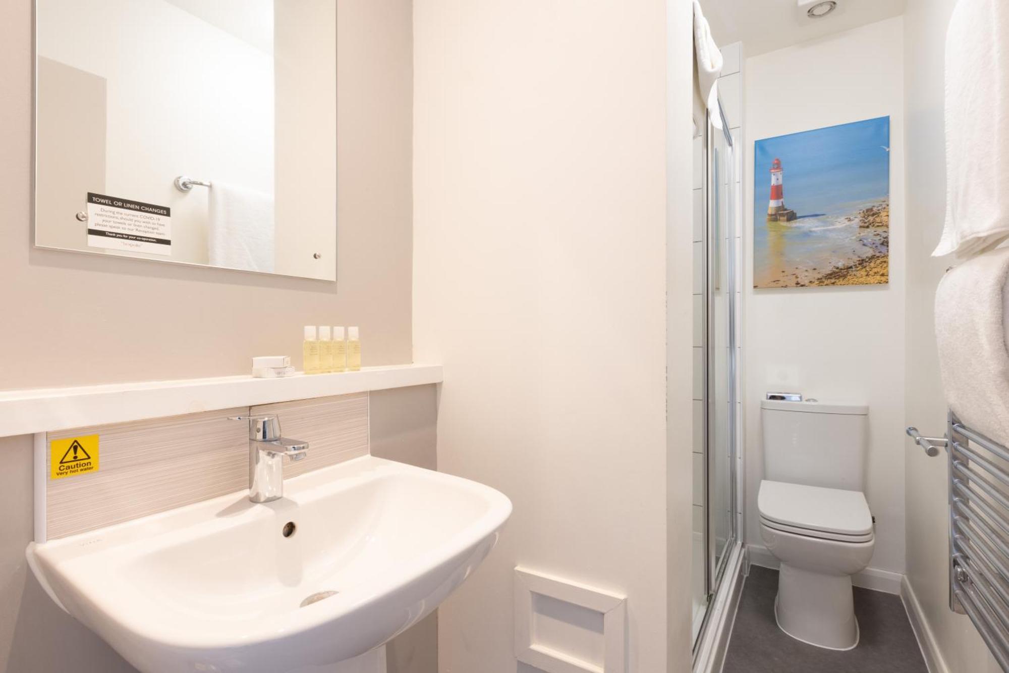 The Burlington Hotel Истбурн Экстерьер фото